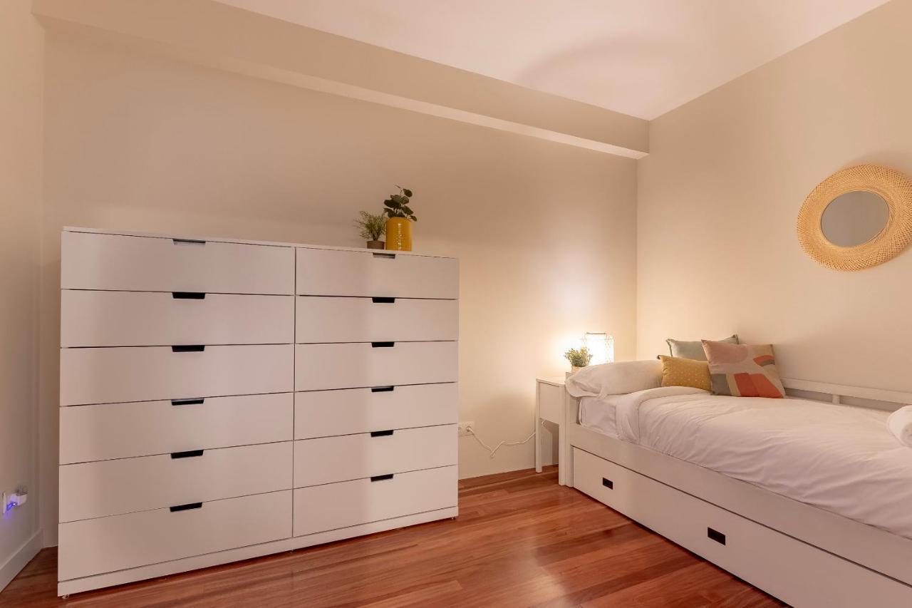 Gran Apartamento Con Estilo En El Centro De Bilbao Extérieur photo